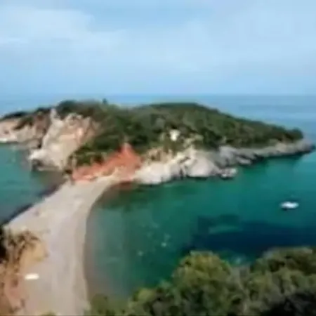 Agali * Αγία Άννα
